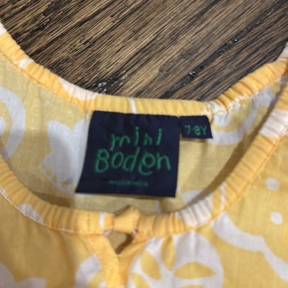 Yellow floral Mini Boden sundress - Picture 3 of 4